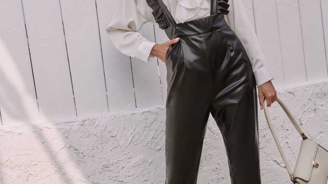 What is your favorite bottom (pants and skirt) ?