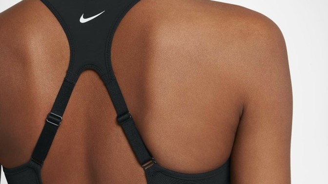 How do I close this style of bra?