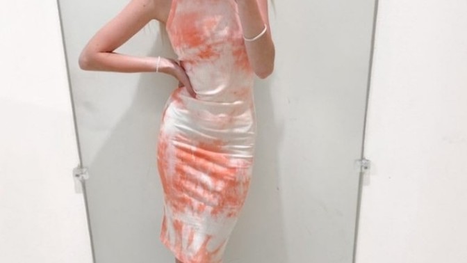 How do you guys like this dress? What do you like about it?