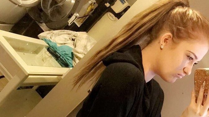 Would you guys date a average looking girl with great body?