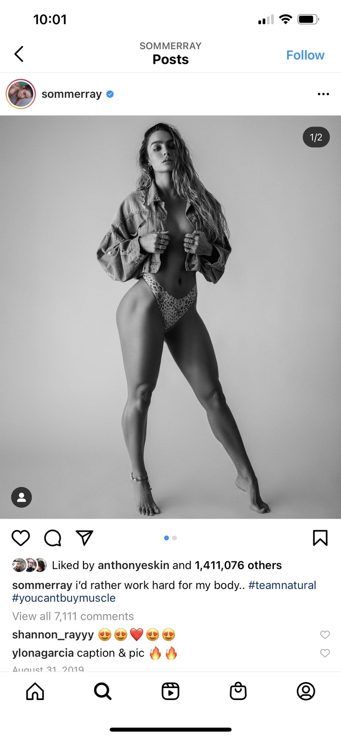 whats the trend this year skinny or thick(not fat)?