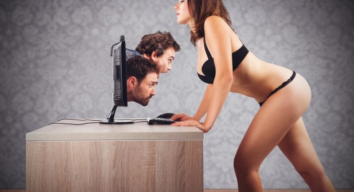 Could You Be In A Serious Relationship With A Cam-Girl?