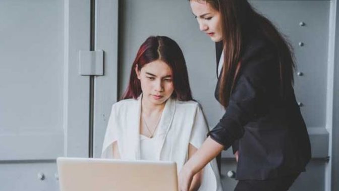 Do you find working with people you don't know uncomfortable at the start?