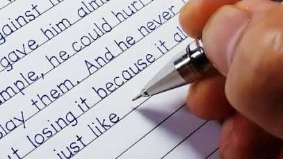 Is neat handwriting attractive?