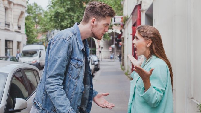 My boyfriend and I are drifting apart. Please give me advice?