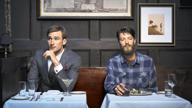 Should Bars & Restaurants Bring Back Dress Codes?