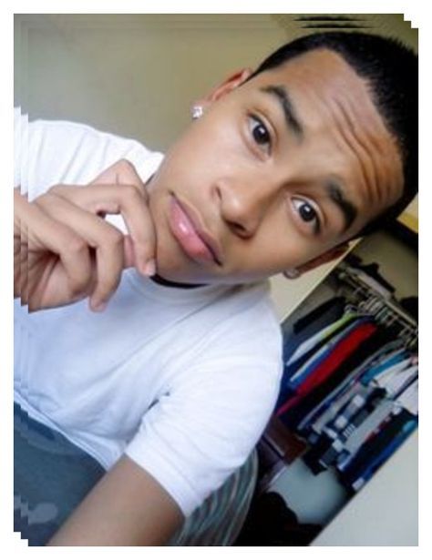 Is she skinny, average, curvy, thick, or fat?