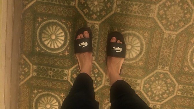 Ladies are men wearing slides in public a turnoff?