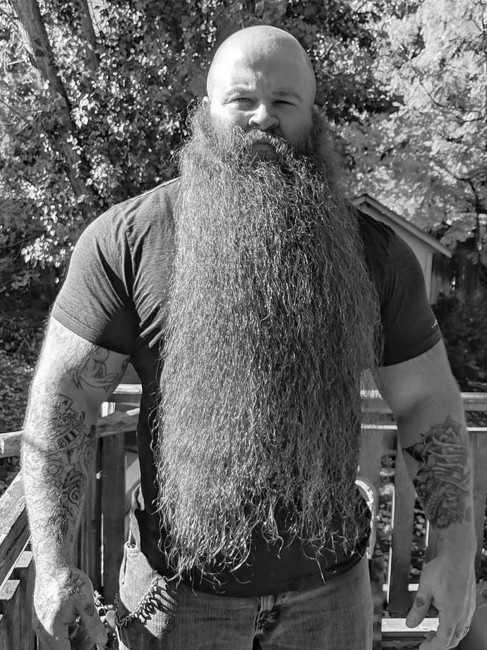 Why do some women find men with a lot of masculine features unattractive but men find pretty much every women who looks feminine attractive?