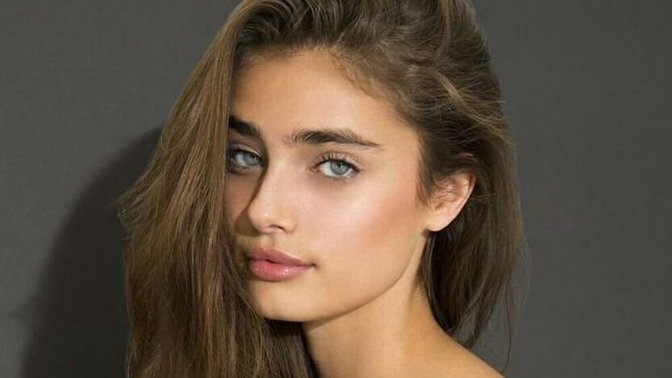 Do guys like innocent looking or naughty looking girls?