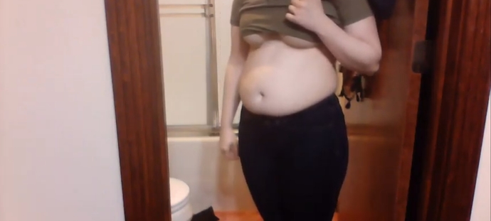 Girls, Ladies my girlfriendthinks shes fat how do I get her to understand she is not?
