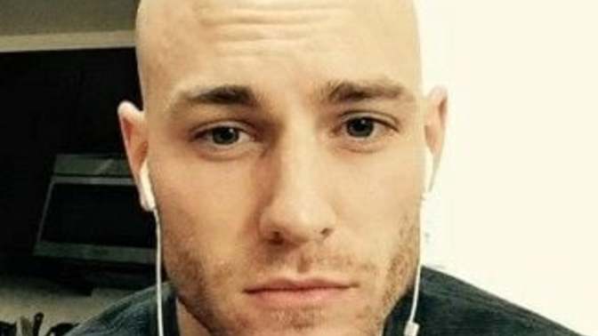 What amount of hair is more attractive in guys?
