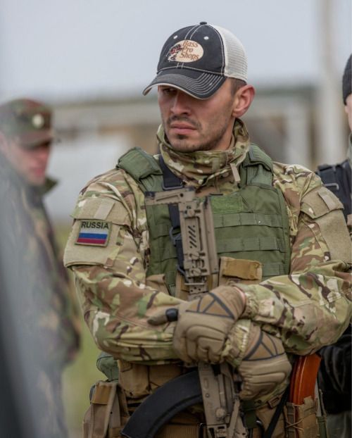 Which Countrys Military Looks Cooler ?