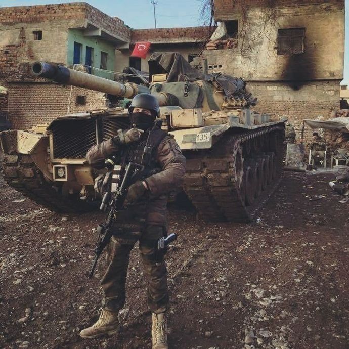 Which Countrys Military Looks Cooler ?