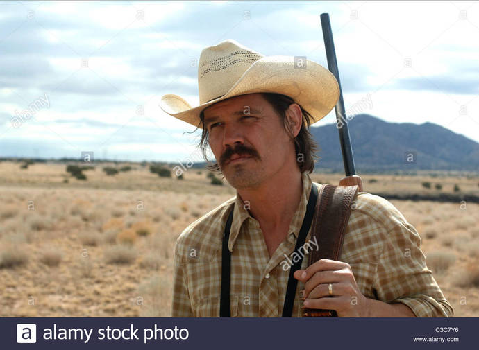 Do YOU think actor Josh Brolin looks attractive? how would you rate his looks?