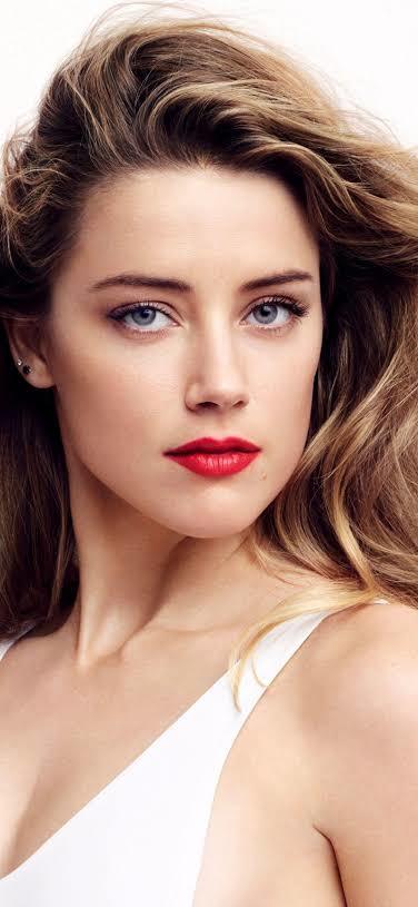 What is it about petite women that some people find so attractive?