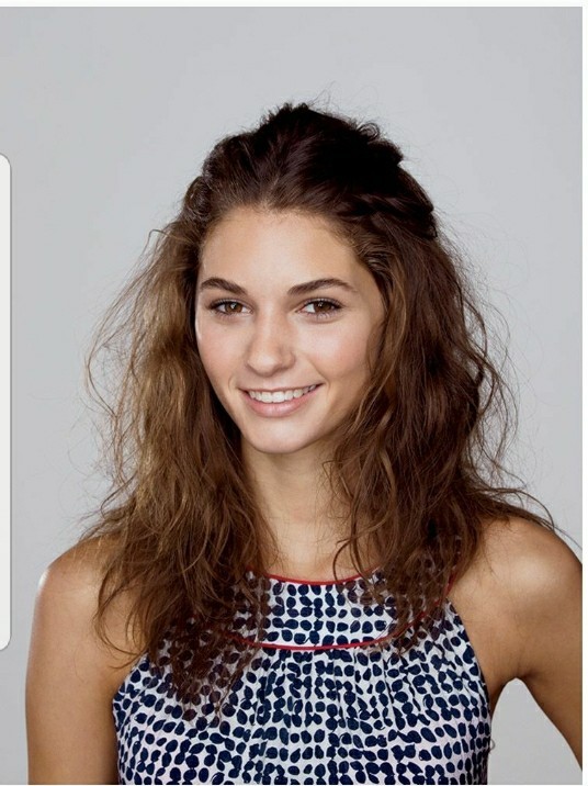 Is it a turn off when a woman has frizzy hair?