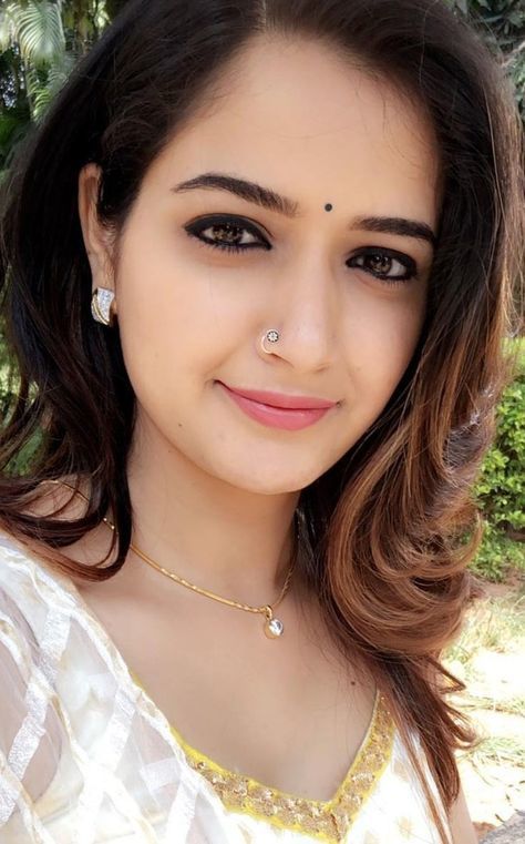 With Asian girls, which type do you think is more attractive?