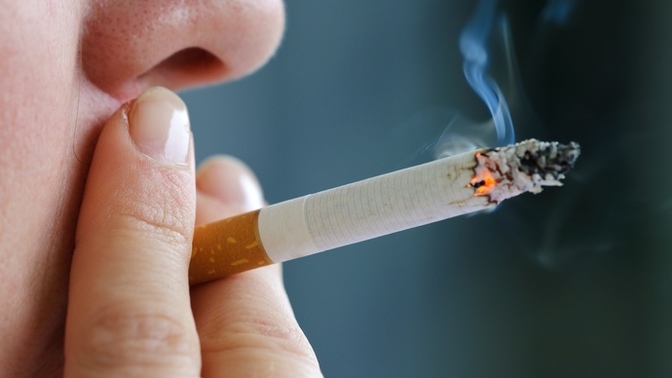 Would a person that smokes effect if you want to date him/her or not?