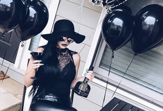 Have you heard of a “Death to My 20’s” theme photoshoot for a woman’s 30th birthday? What do you think of this?