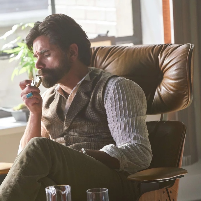 Girls, what do you think of men who smoke?