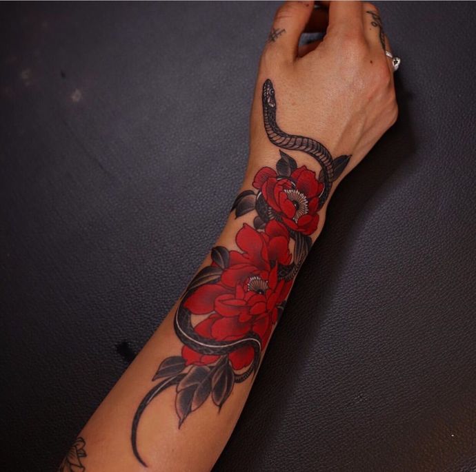 Which tattoo do you prefer?