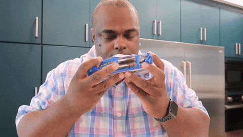 How do you eat oreos?