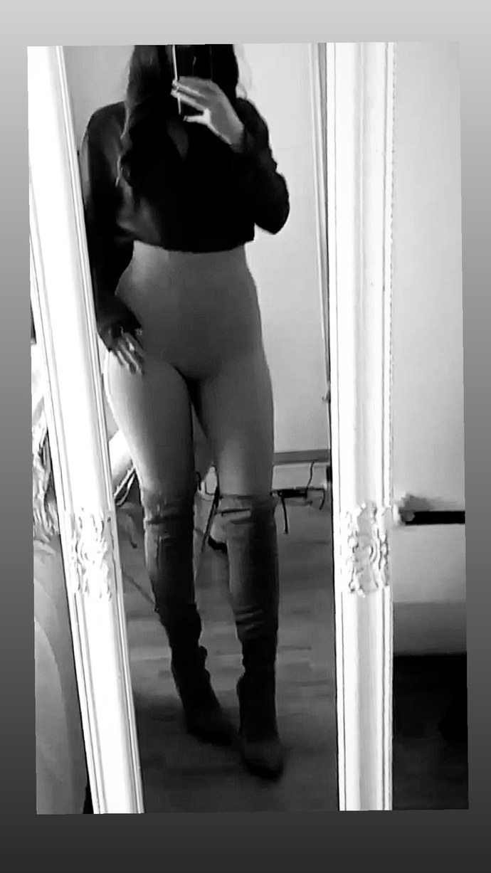 Guys, Rate this girls body 1-10?