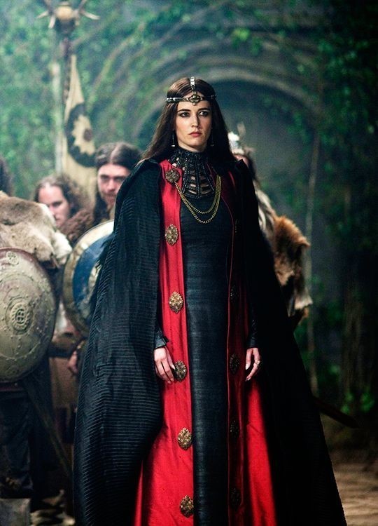 What do you think will happen if all females in the world dress like this?