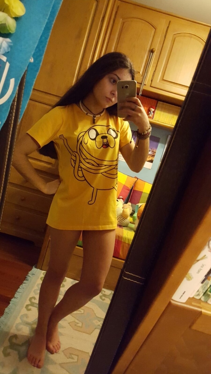 Do you guys find it cute when your girlfriend/wife roams around in house just in t-shirt and nothing under it to tease you?