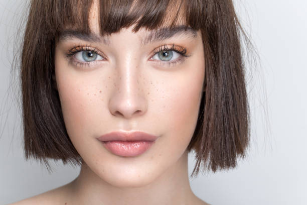 Is it better to have long hair for a girl and bad condition or short?