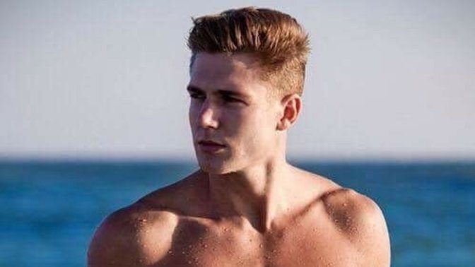 Girls, do good lookin hot guys have an advantage over average lookin man?