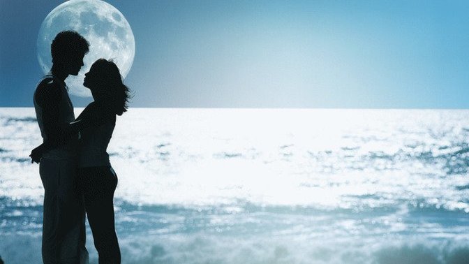 Girls, how does having a boyfriend benefit you? Does it make you happier?