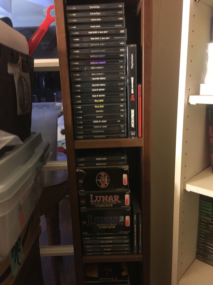 bigger jewel case ps1 games which tend to be rpgs