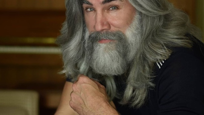 Ladies do you find Greg Berzinsky physically attractive?