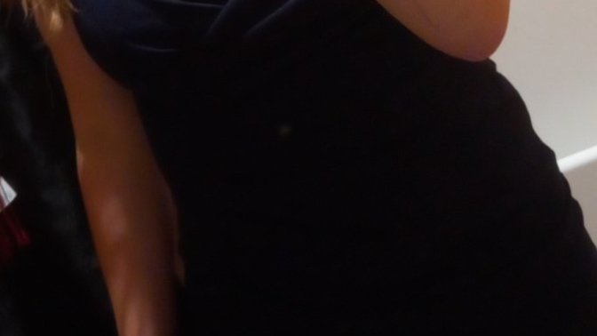 Does this dress look good?