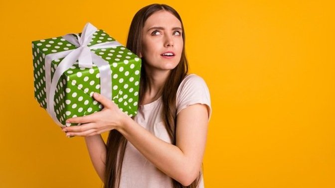 What is the most expensive gift your boyfriend ever bought you?