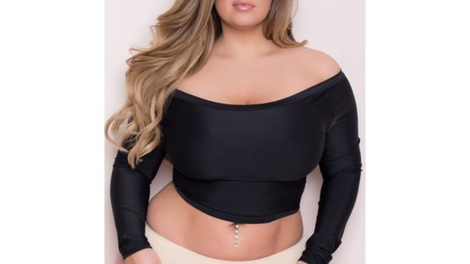 Do you think plus size girls should be able to wear croptops?