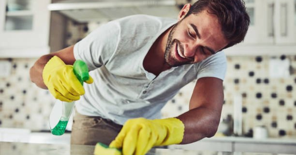 Do women really like men that do chores or cooking? - GirlsAskGuys