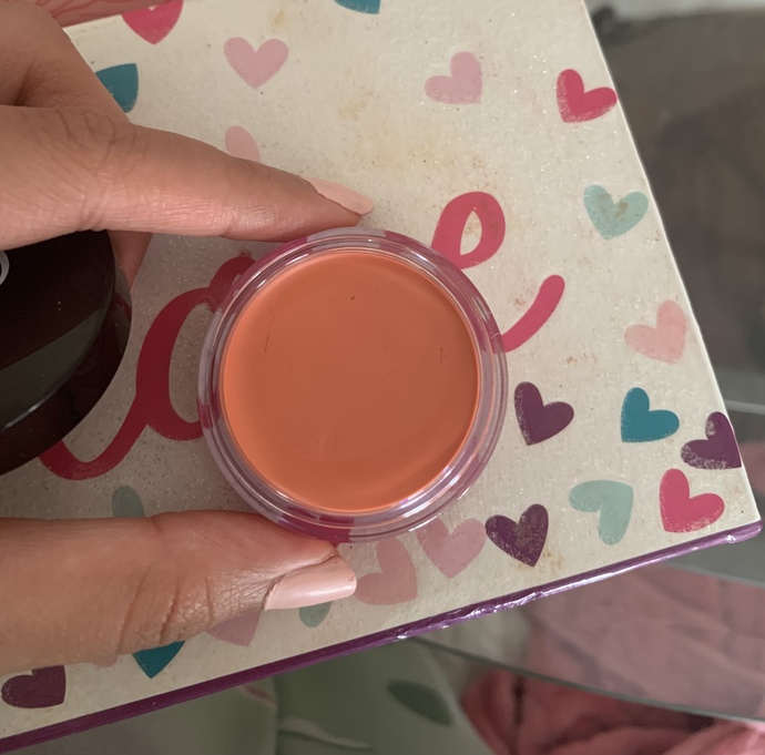 Choose a cream blush?