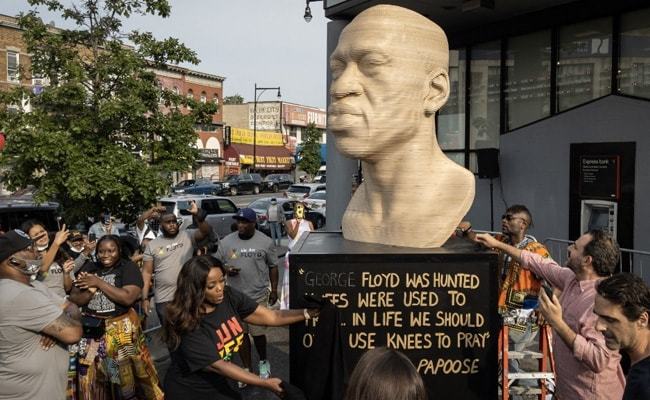 Does the removal of confederate statues proves that white people may actually have a soul and/or moral sense of conscience?