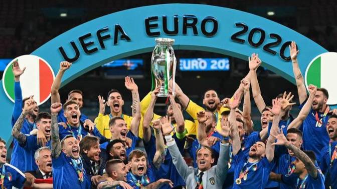 What is your comment about the İtaly vs England football match?