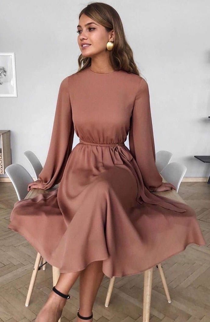 Guys, do you find glamorous and classy women attractive?