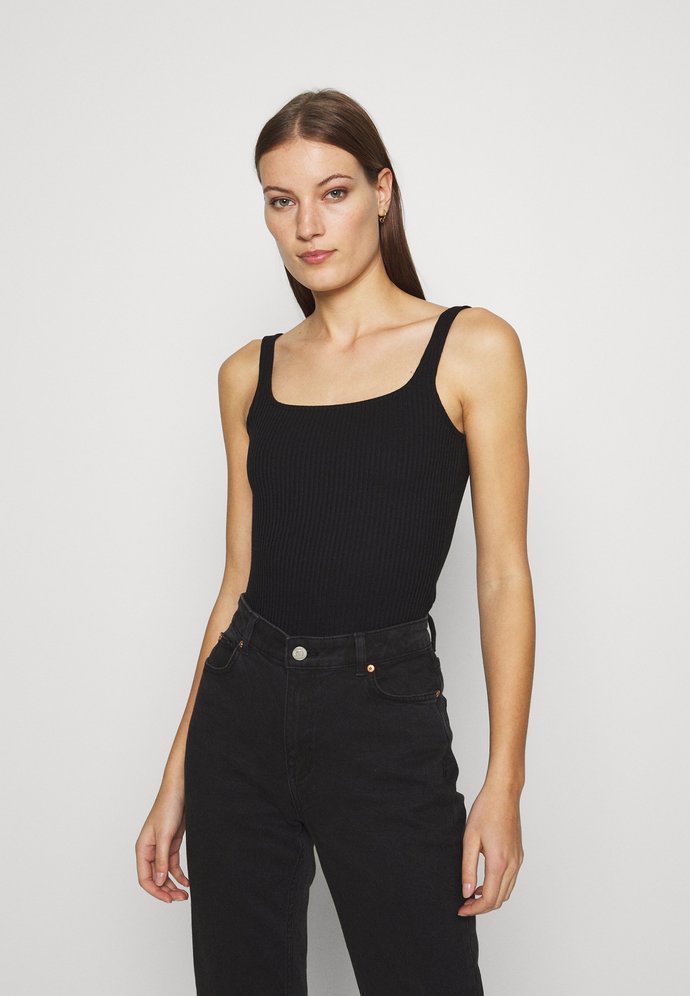 Which neckline is better for a top heavy bodyshape?