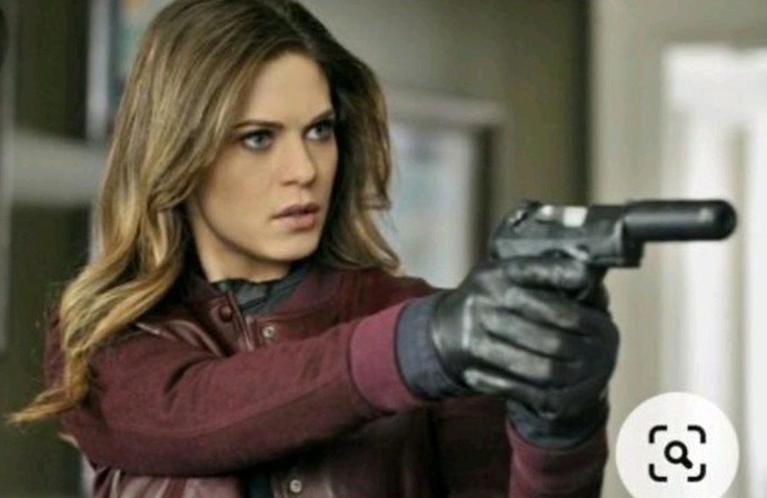 Why is there a stereotype for girls liking bad guys but no one talks about guys liking bad girls?