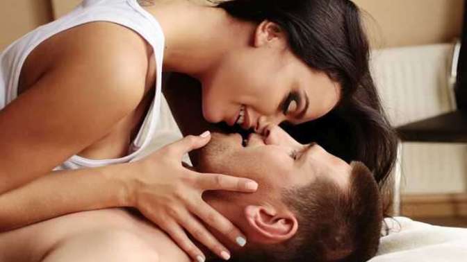 Is it bad to have sex during the first date?