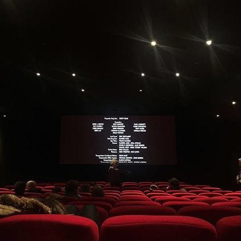 What are some good date ideas for a couple who are both introverts?