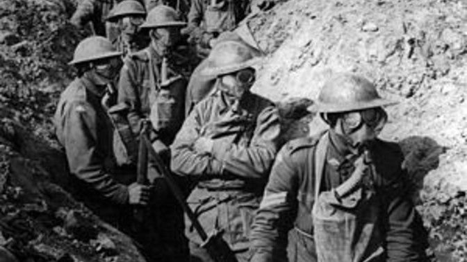 Was one of the main main causes of the First World War due to the rivalry between England and Germany?