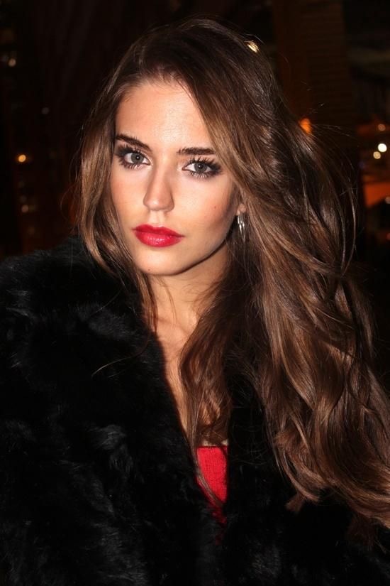 Do you think model Clara Alonso is a pretty woman?