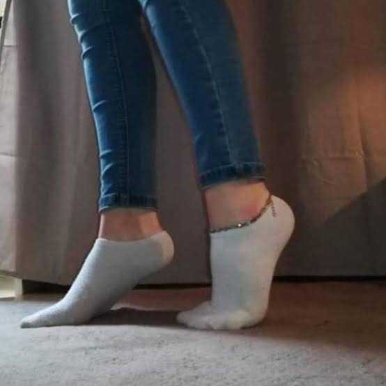 Would it bother if your boyfriend wanted to smell your socks?